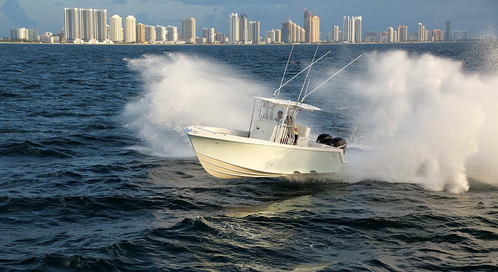 SeaVee 320Z center console fishing boat