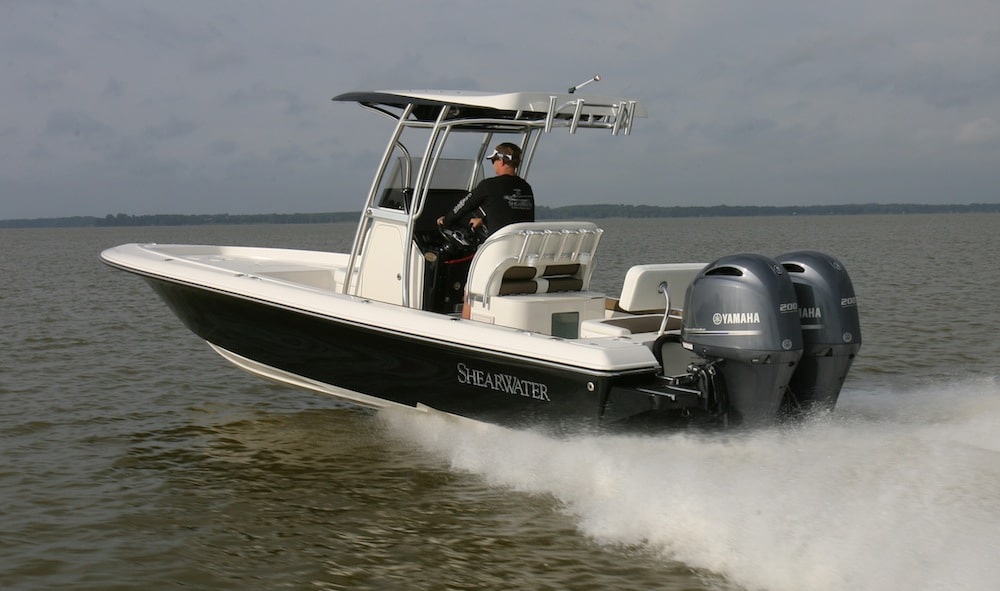 ShearWater Carolina Flare Series 26 inshore center-console fishing boat