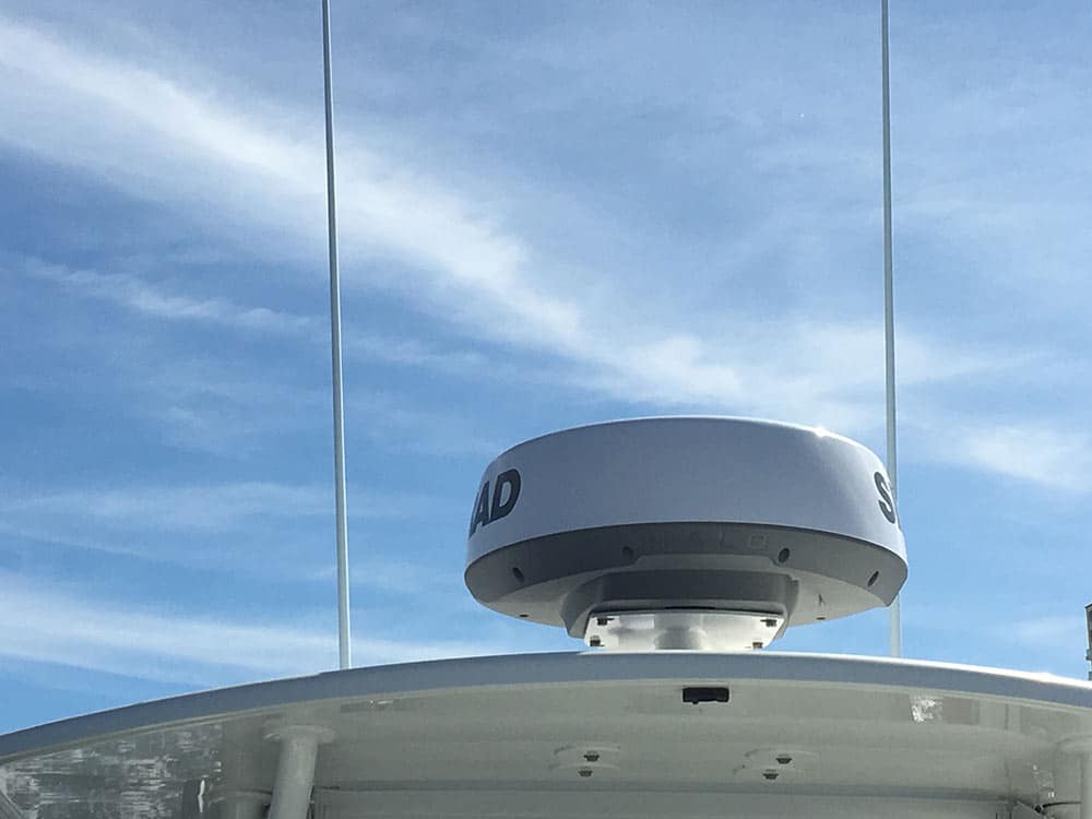 Simrad Halo24 radome