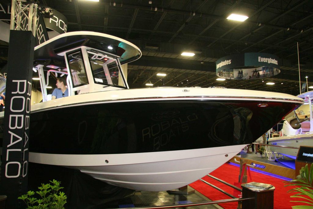 Robalo R272 (new)