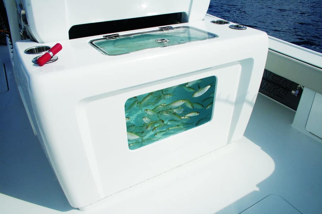 The Barker 26 Open features a 40-gallon livewell.