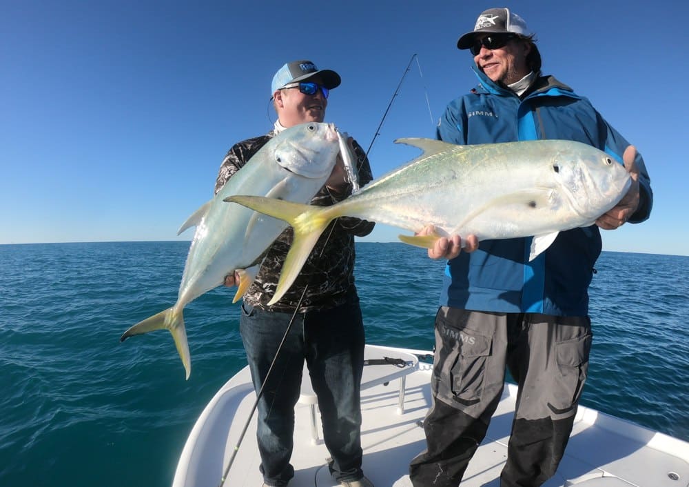 Study: Okay to Hold Fish Briefly for Photos