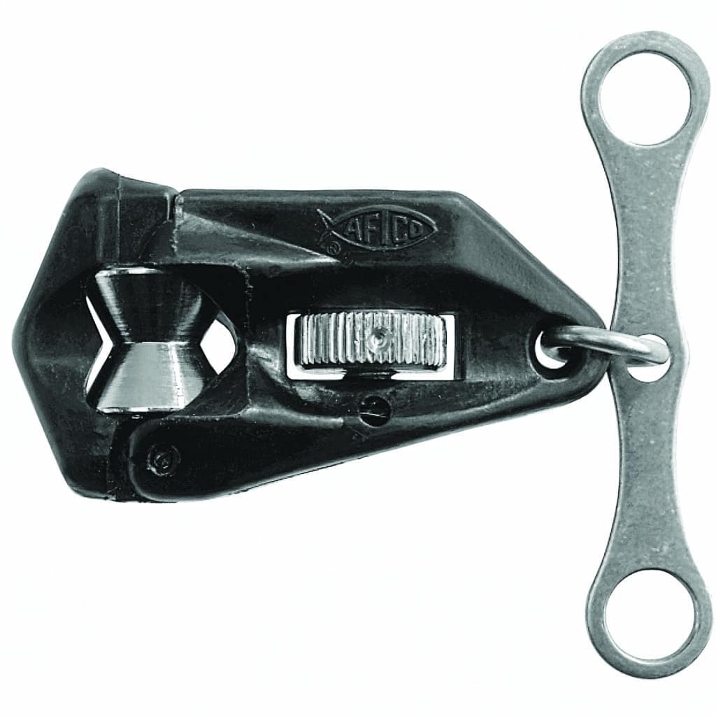 Roller release clips save wear and tear on your fishing line.