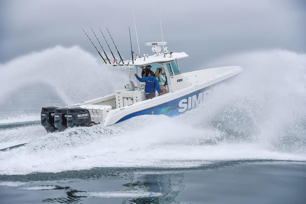 Suzuki Outboard Engines Running