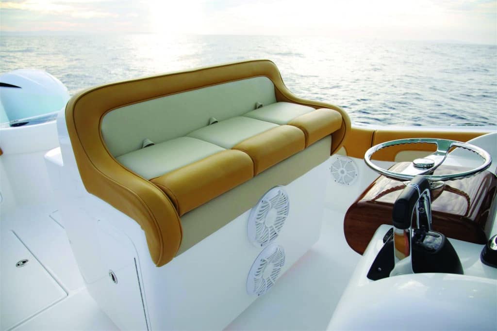 Mag Bay 33 offers comfy helm seating.