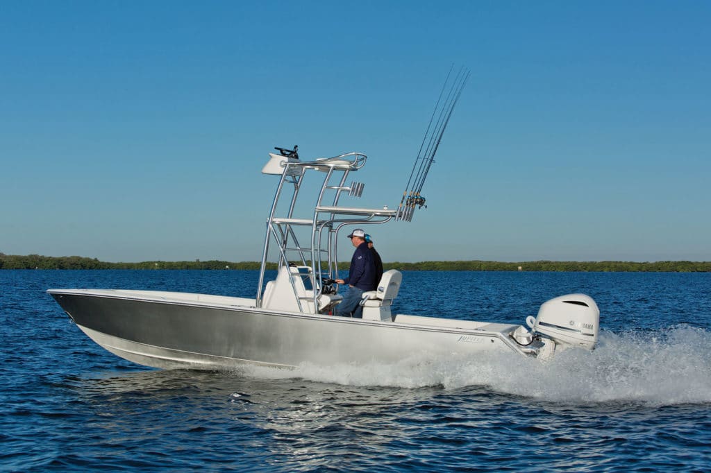 Jupiter 25 Bay boat fishing