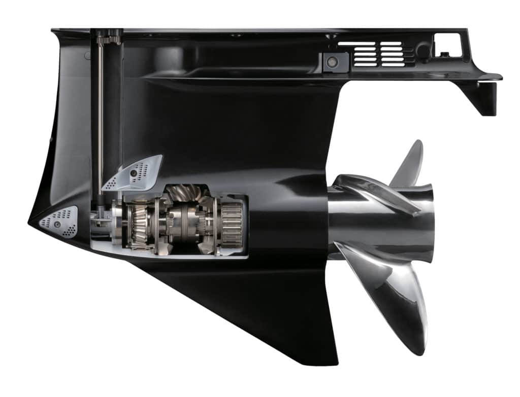 New Outboard Engines Spur the Rise of Single-System Boats