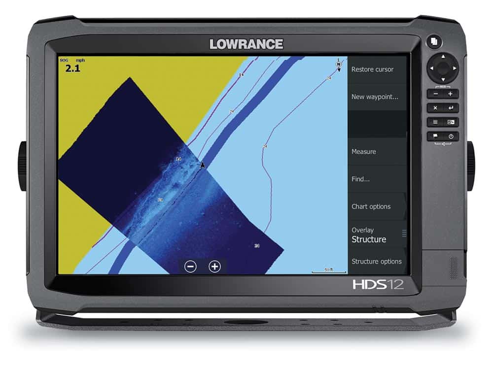 Lowrance StructureMap fishfinder fishing display screen grab