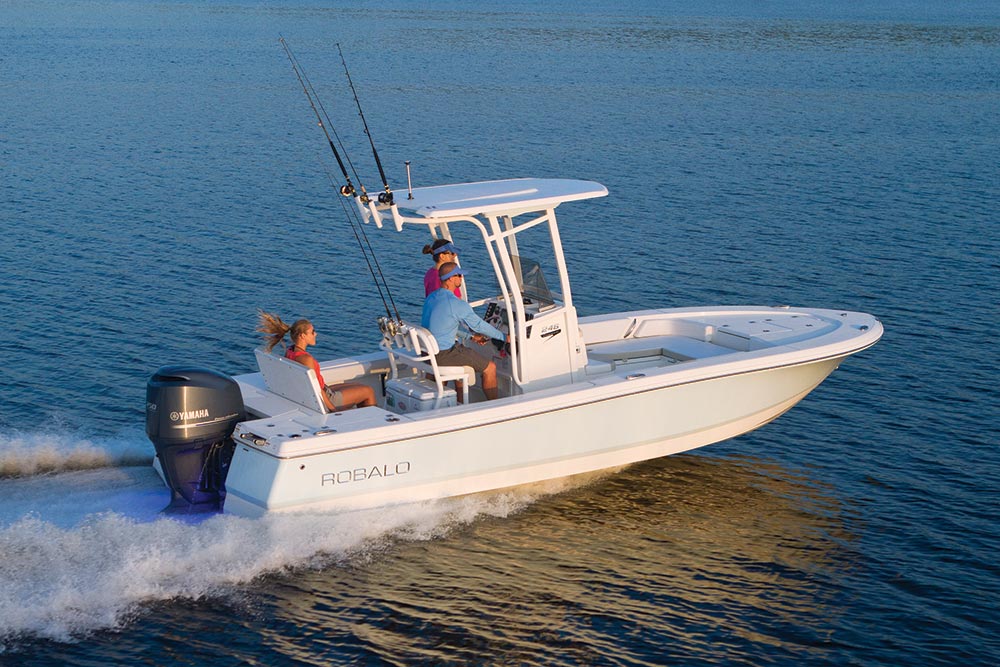 Robalo R246 Cayman