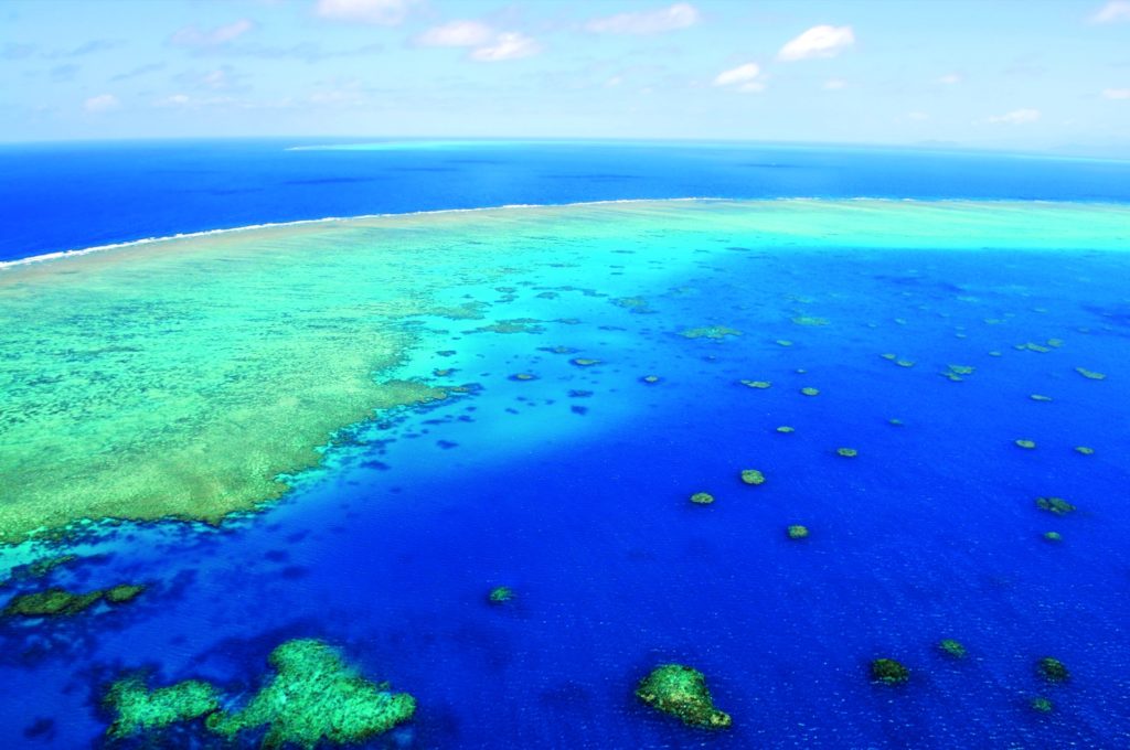 Australia's Great Barrier Reef — gorgeous aerial view