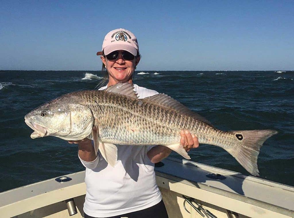 Women Who Love Fishing and Have Beaten Its Barriers