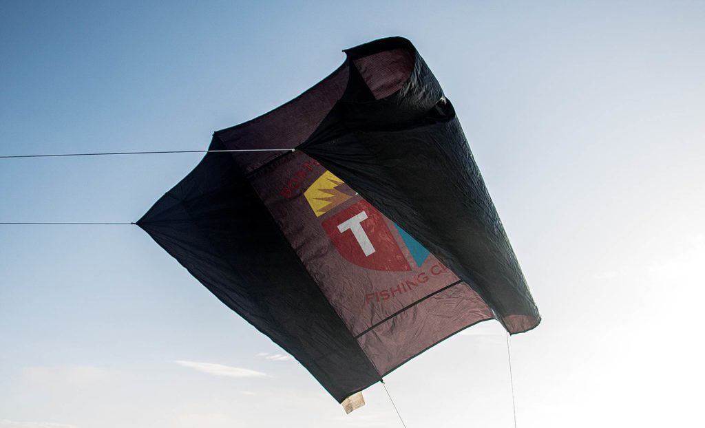 Kite Trolling for Pacific Bluefin Tuna