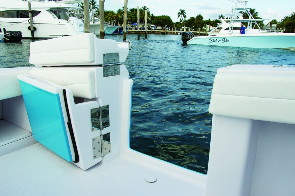 The port-side dive door makes it easy to board the Venture 39.