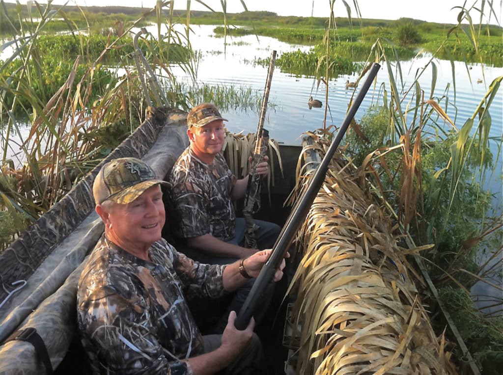 Mobile blind duck hunters camouflage