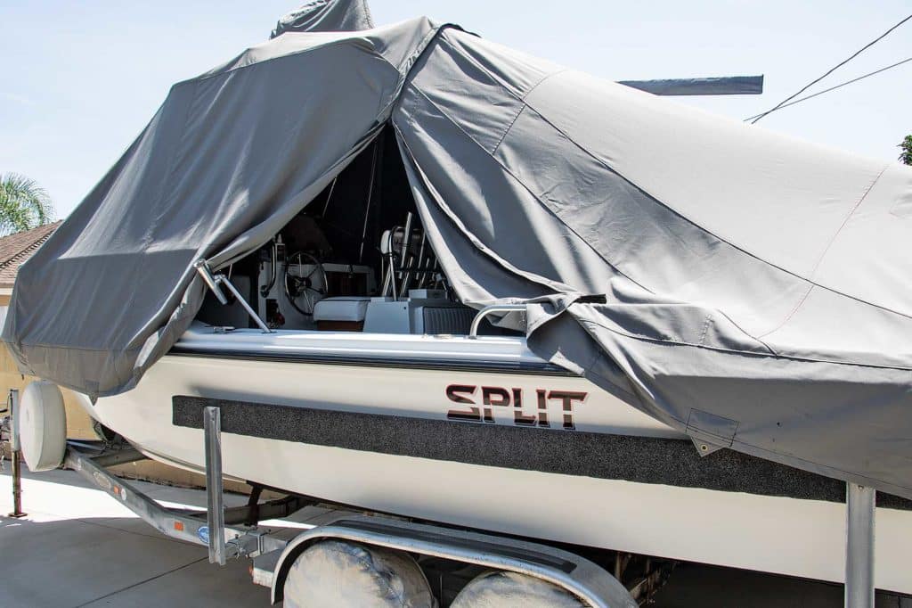 Access Your Boat Easily with a Zippered Boat Cover