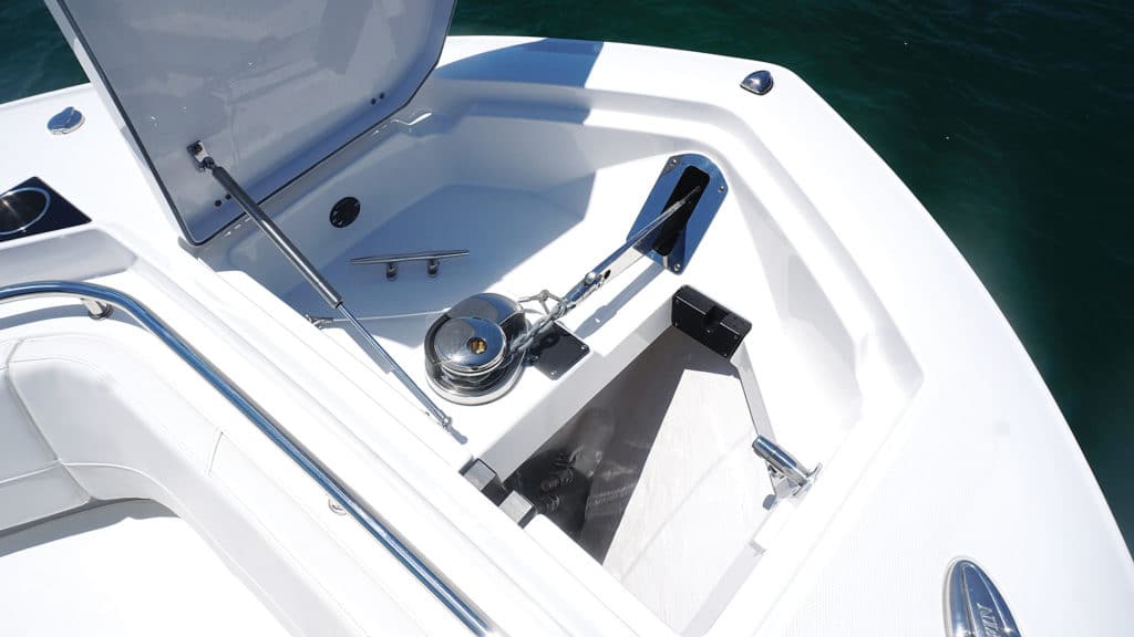 Blackfin 332CC anchor locker