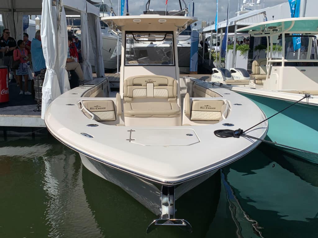 Sea Chaser 35HFC CC Blue Water bow