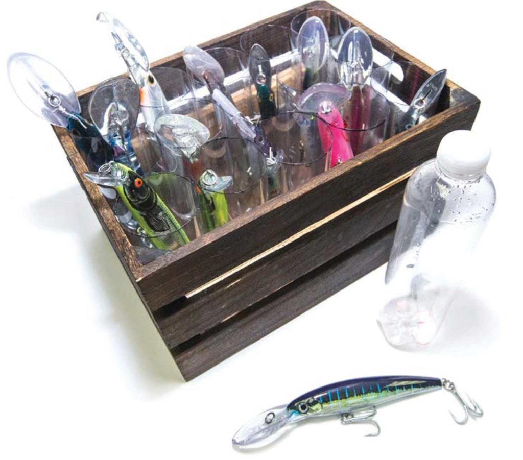 tangle-free fishing lure storage hack water bottles