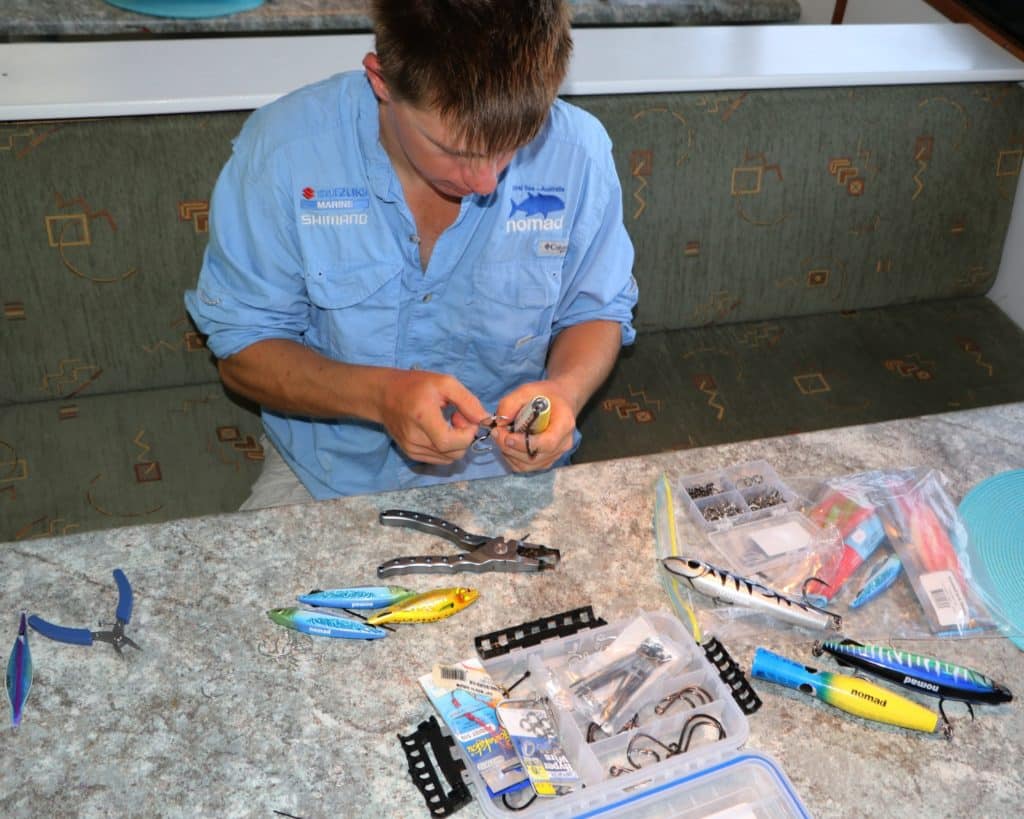 Australia's Great Barrier Reef — modifying fishing lures