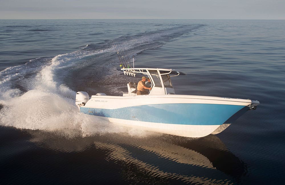 World Cat 280CC-X running center-console sport fishing boat
