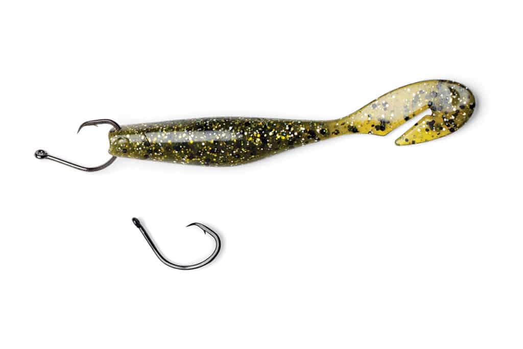 Rig Saltwater Fishing Lures With Worm Hooks