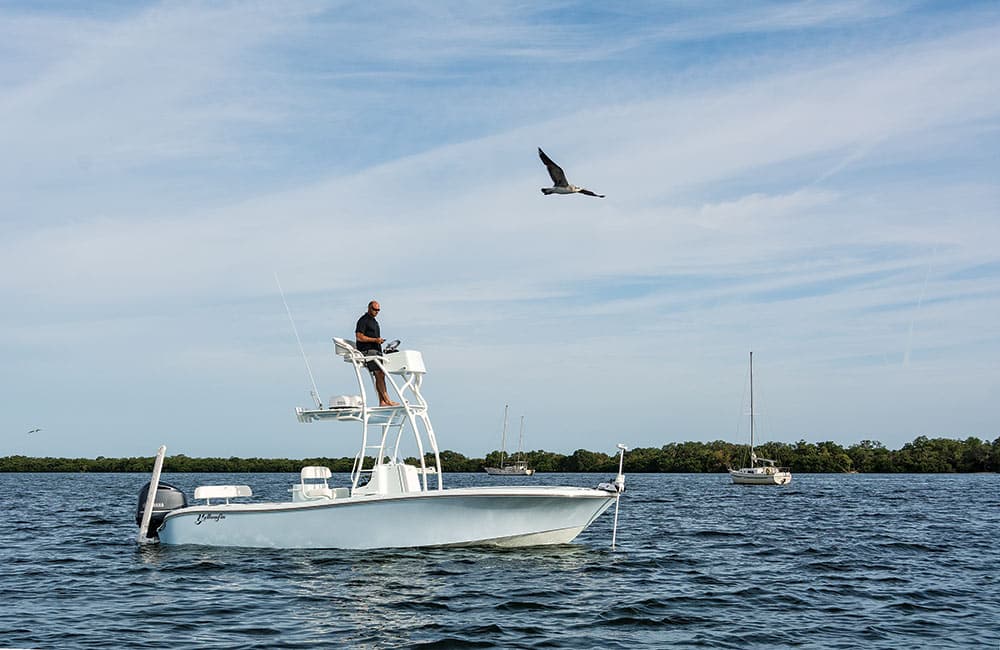 Yellowfin 26 Hybrid Running