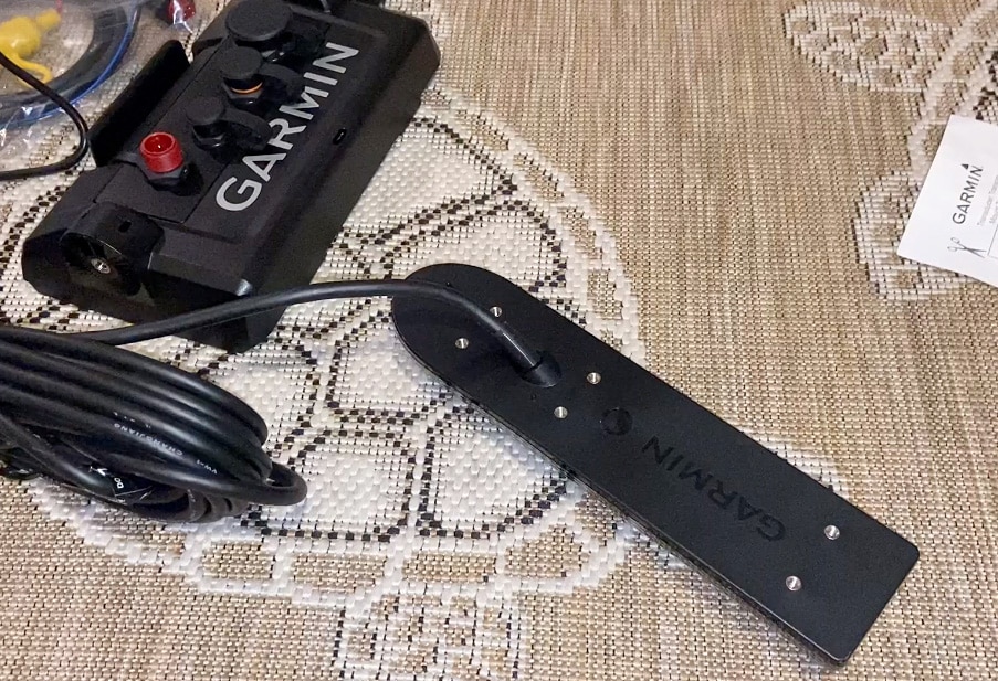 Kayak How-To Video: Swapping in a Garmin Transducer