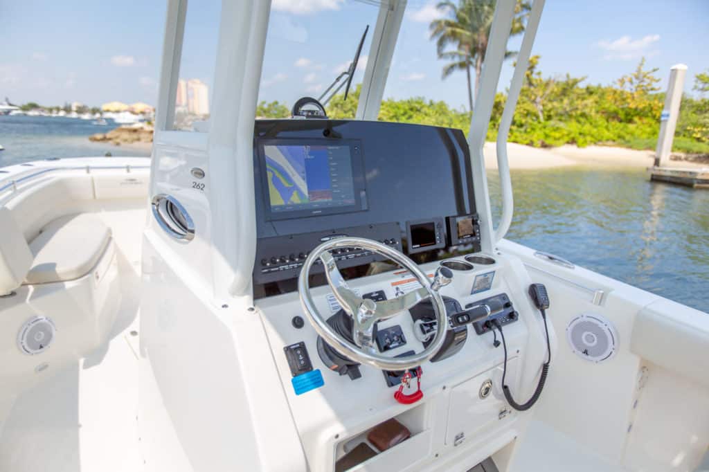 Cobia 262 helm