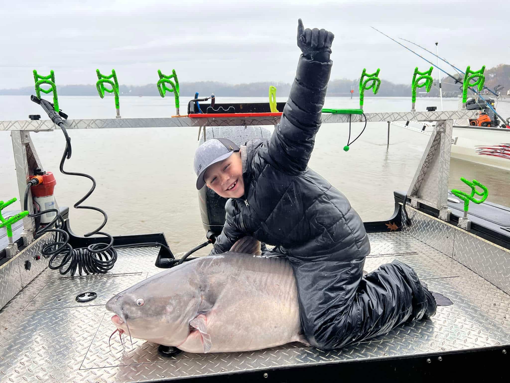 Flathead Luke” Lands Giant Blue Catfish From Virginia's James