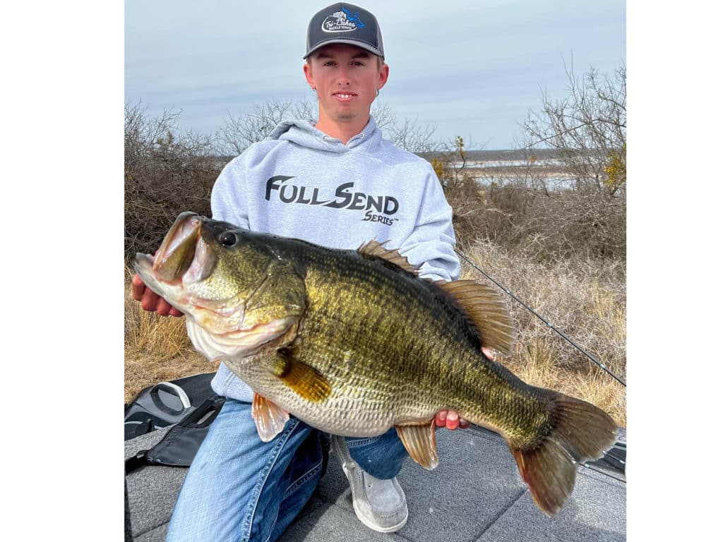 Texas Anglers Catch 13-Pound Bass