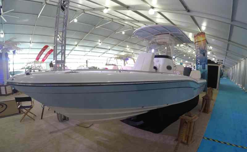 GRADY WHITE 251 COASTAL EXPLORER