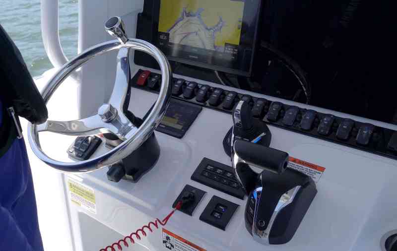 Yamaha’s new Helm Master EX boat-control system