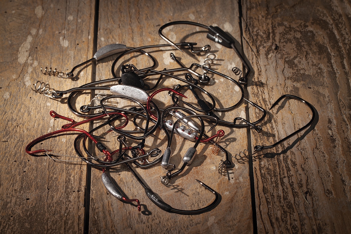best fishing hook for worms How to Bait a Hook with a Worm: 10 Steps (with Pictures)