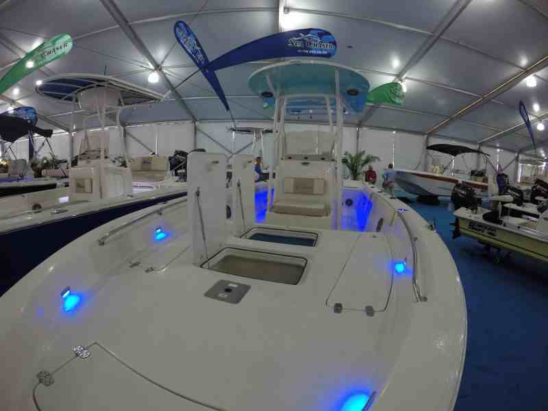SEA CHASER 26 LX BAY