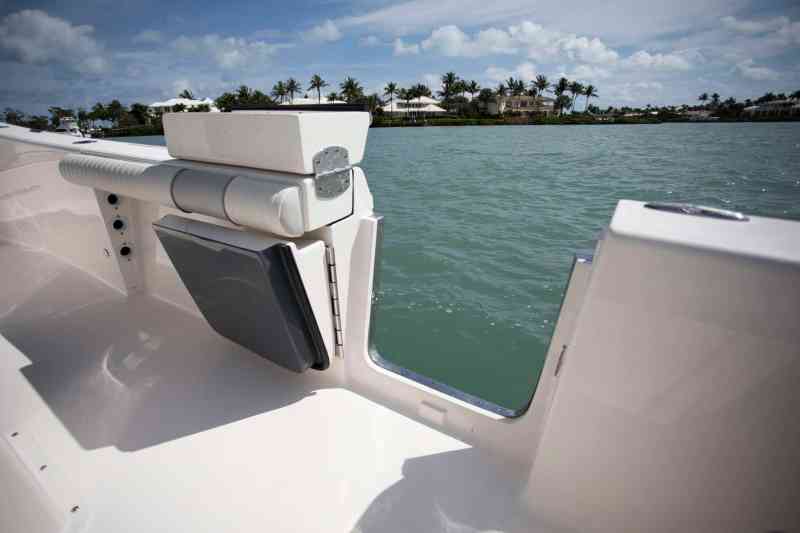 The dive door on the LX 26 XLT