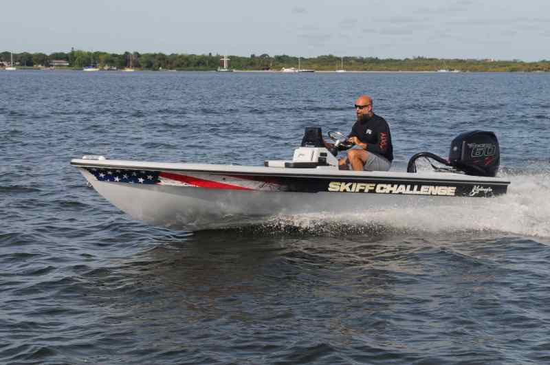 Yellowfin 17CE cruising inshore