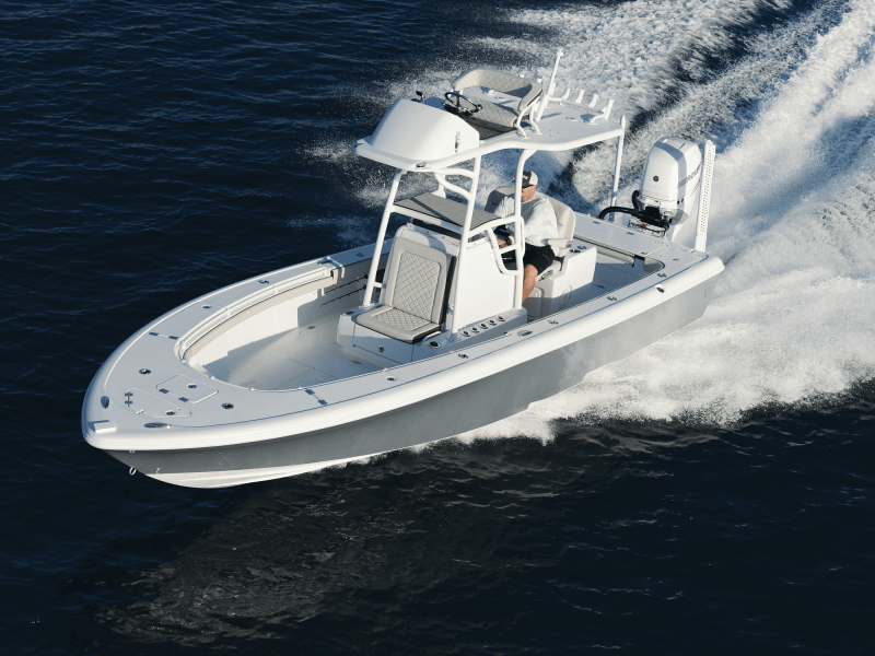 LOA: 25'6" | Beam: 9'3" | Fuel Capacity: 90 gal. | Dry Weight: 3,900 lb. plus power | Max Horsepower: 400