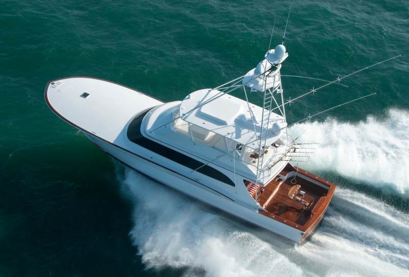 Jarrett Bay 77 sport fishing boat