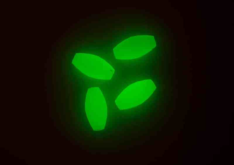 luminescent-tackle-05.jpg