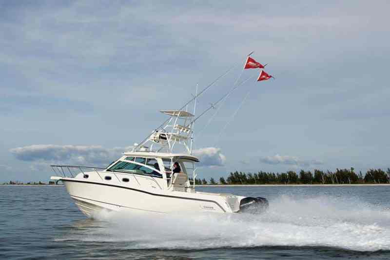 Boston Whaler 345 Conquest mar0214_nbe_new.jpg