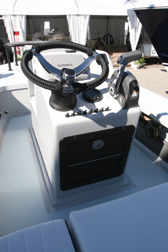miami-boat-show-bay-flats-48.jpg