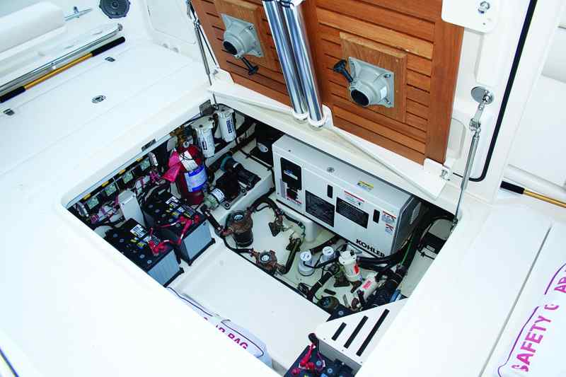 Boston Whaler Outrage 42-footer
