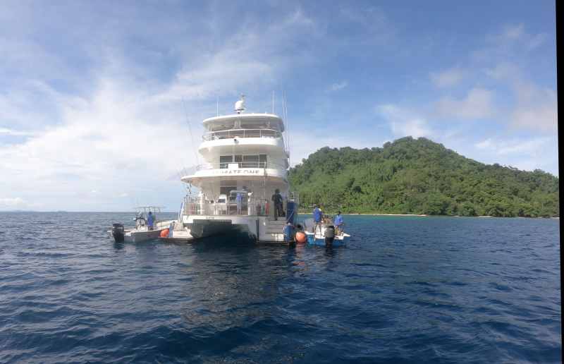 72-foot luxury home base yacht