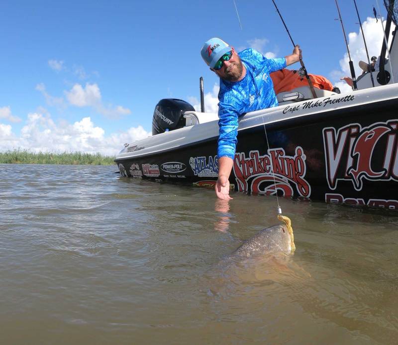 Catching Redfish in the Muddy Mississippi Marsh
