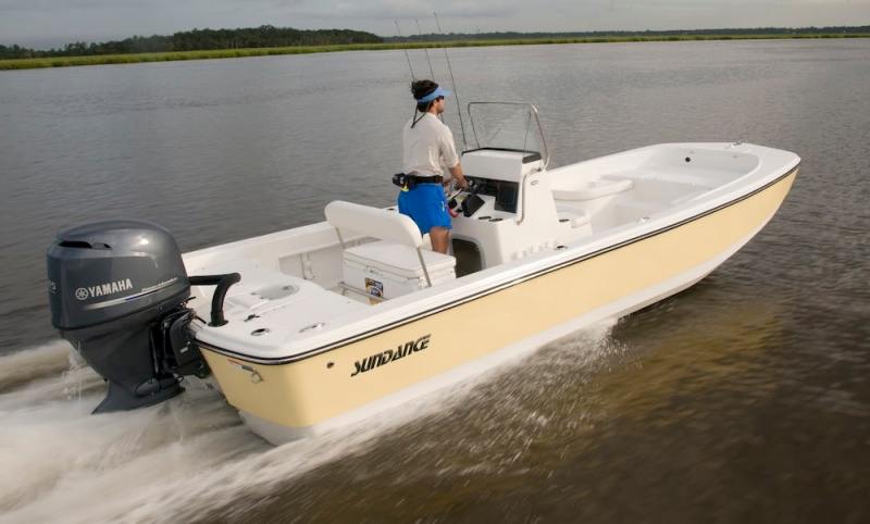 Sundance DX22 HP inshore center-console fishing boat
