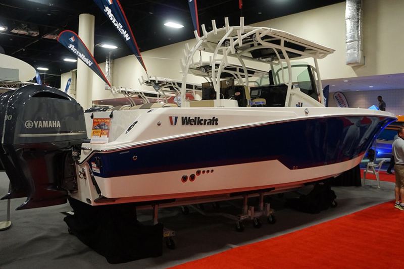 Wellcraft 302 Fisherman popular center console saltwater fishing boats