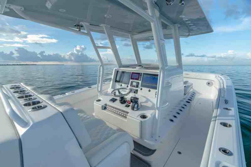 Invincible 33 Catamaran helm