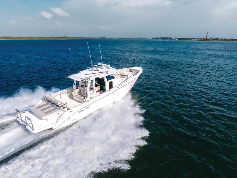 FBBG25-SD-OB-1 Solace sterndrive offshore