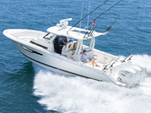 Pursuit S 388 offshore
