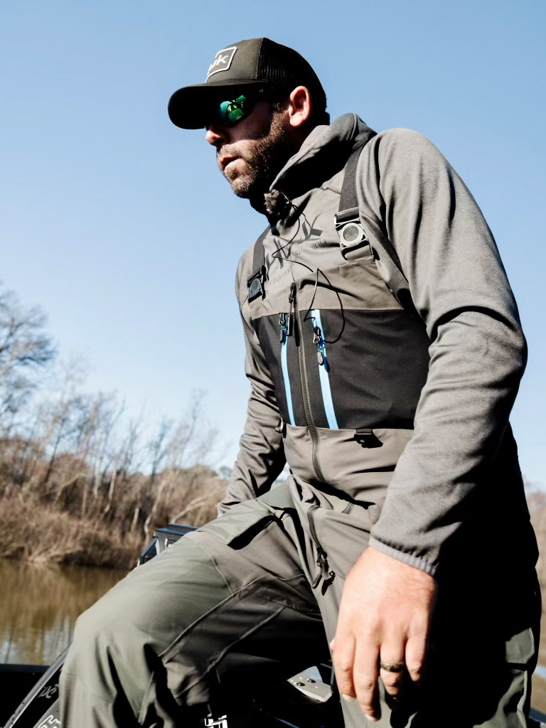 Huk Pro Series bib